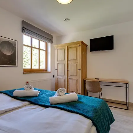 住宿加早餐酒店 Biala Owieczka 什切尔克