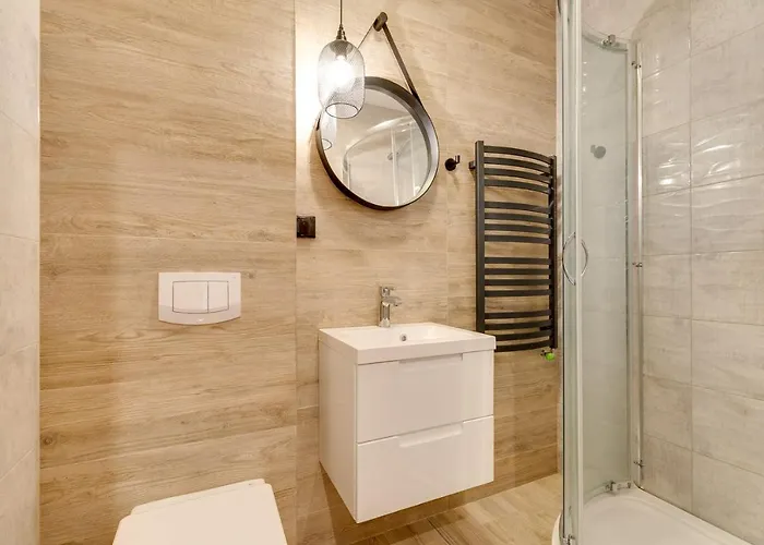 Biala Owieczka 3* שצ'צ'ירק